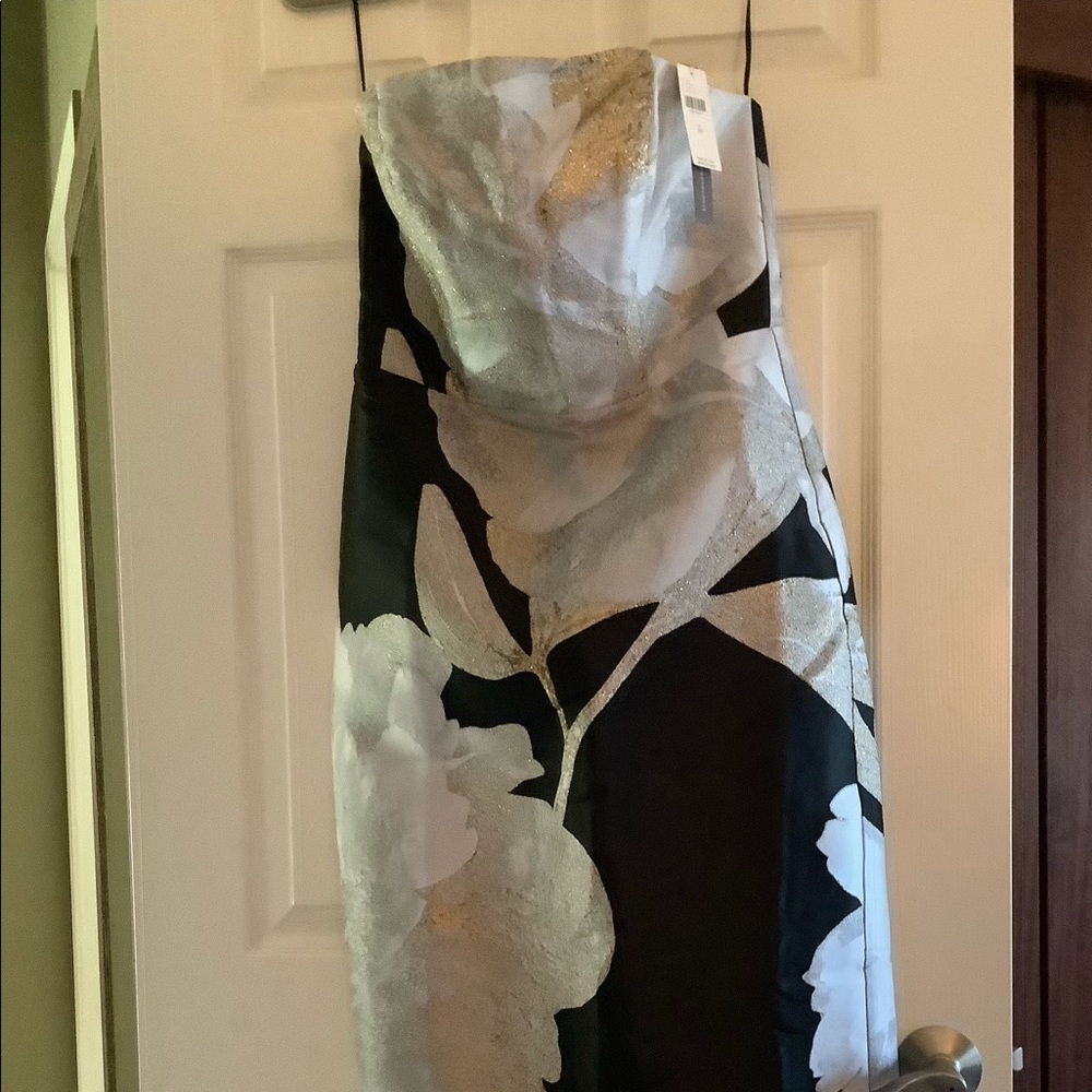 NWT Eva Franco Slim Floral Midi Dress